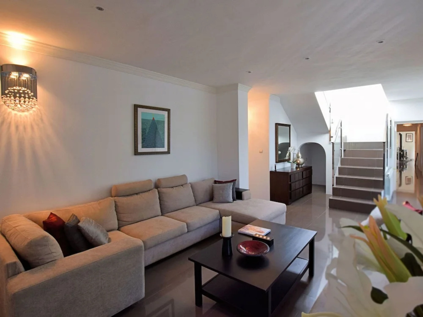 Graceful Villa in Sayalonga with Swimming Pool