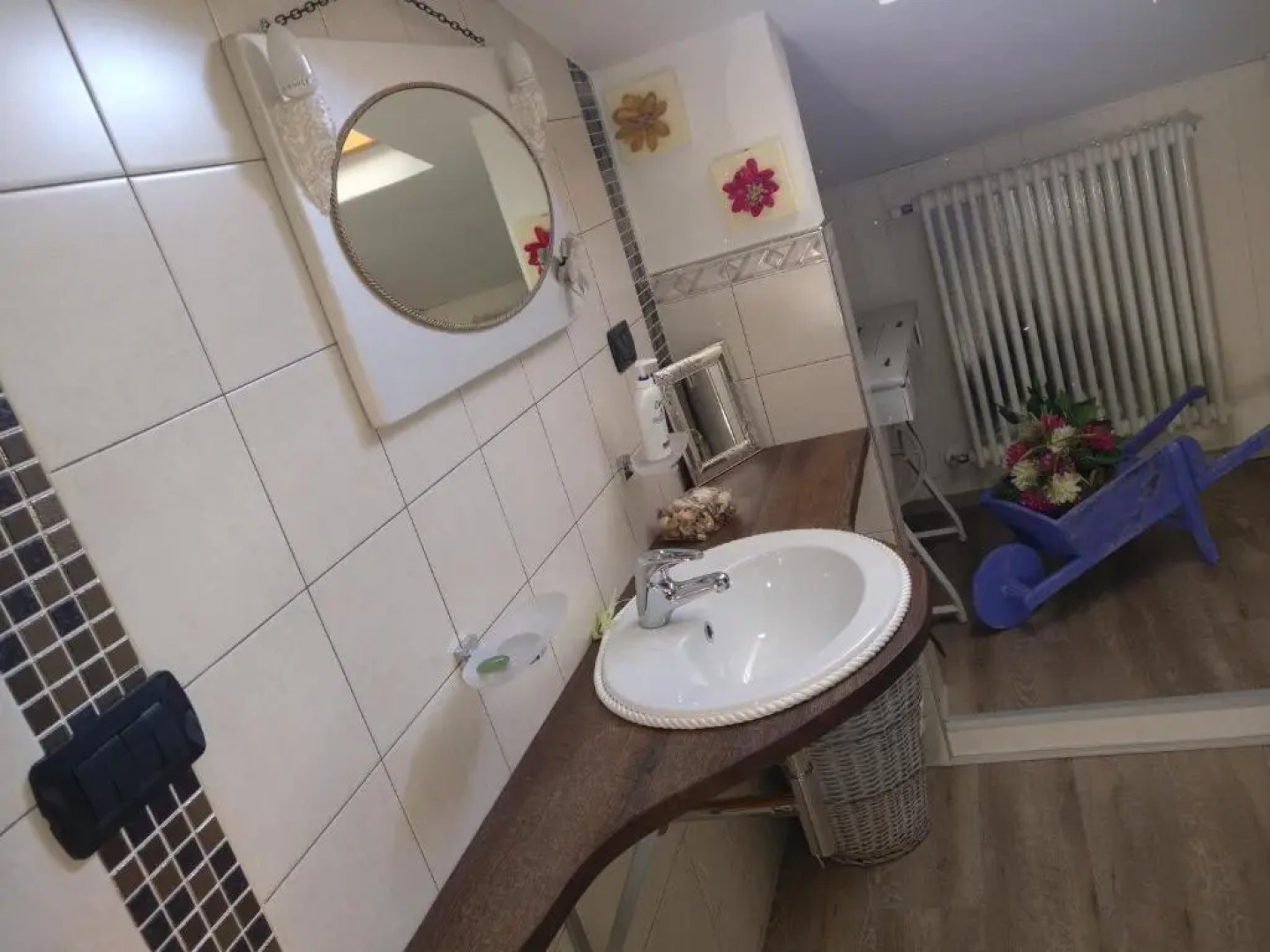 Caicai Bed And Breakfast