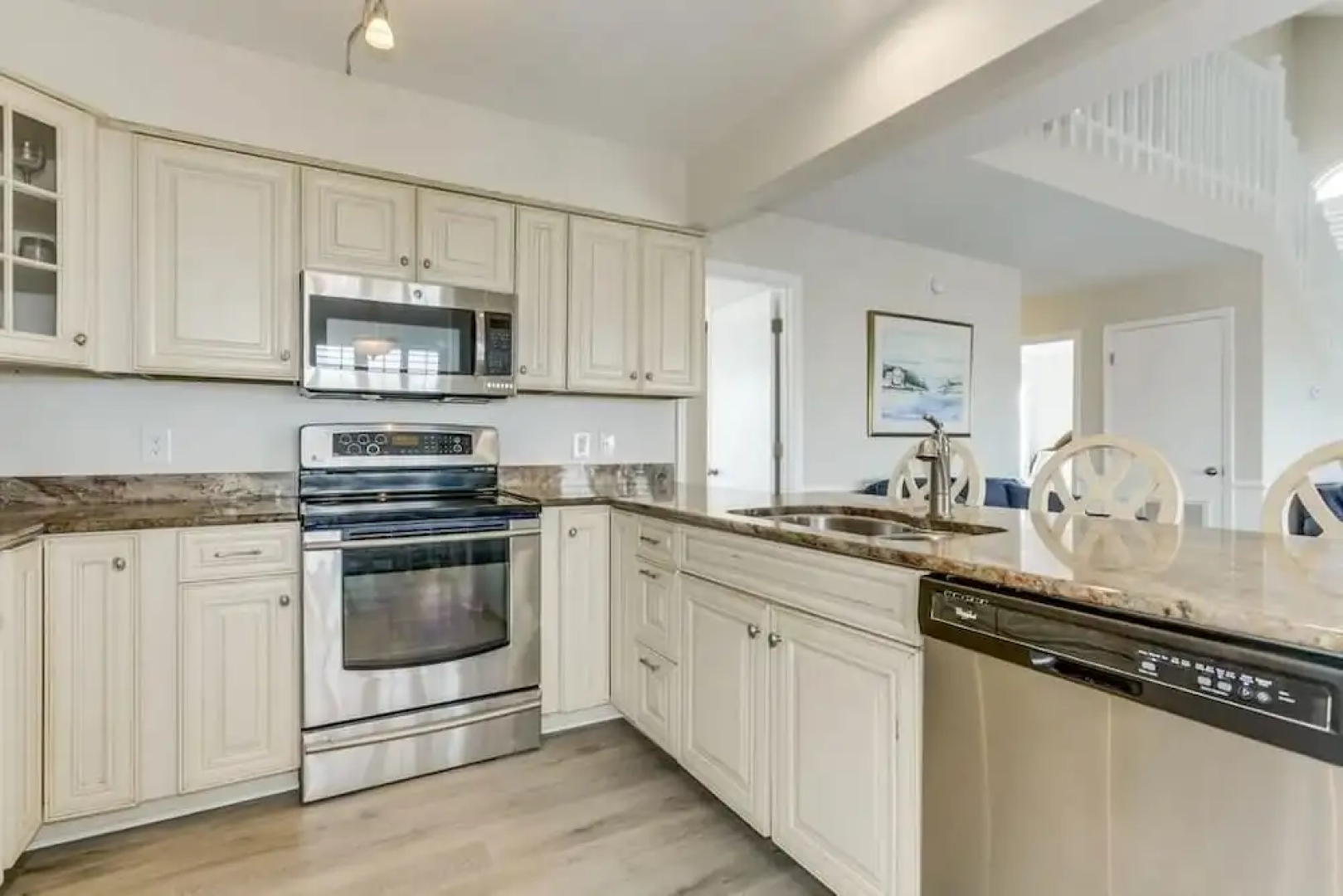 Mutual Fun - 4 Br Home