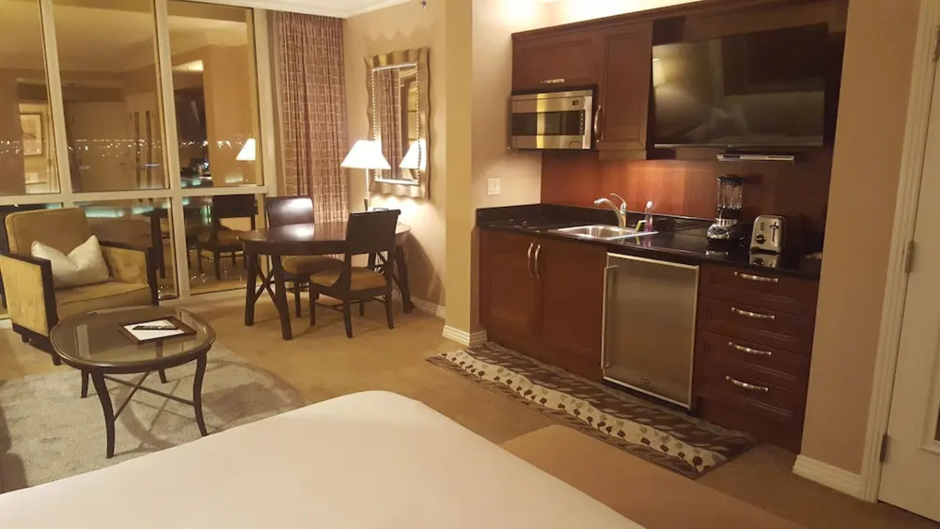 SpareTime Resorts at The Signature Condo Hotel