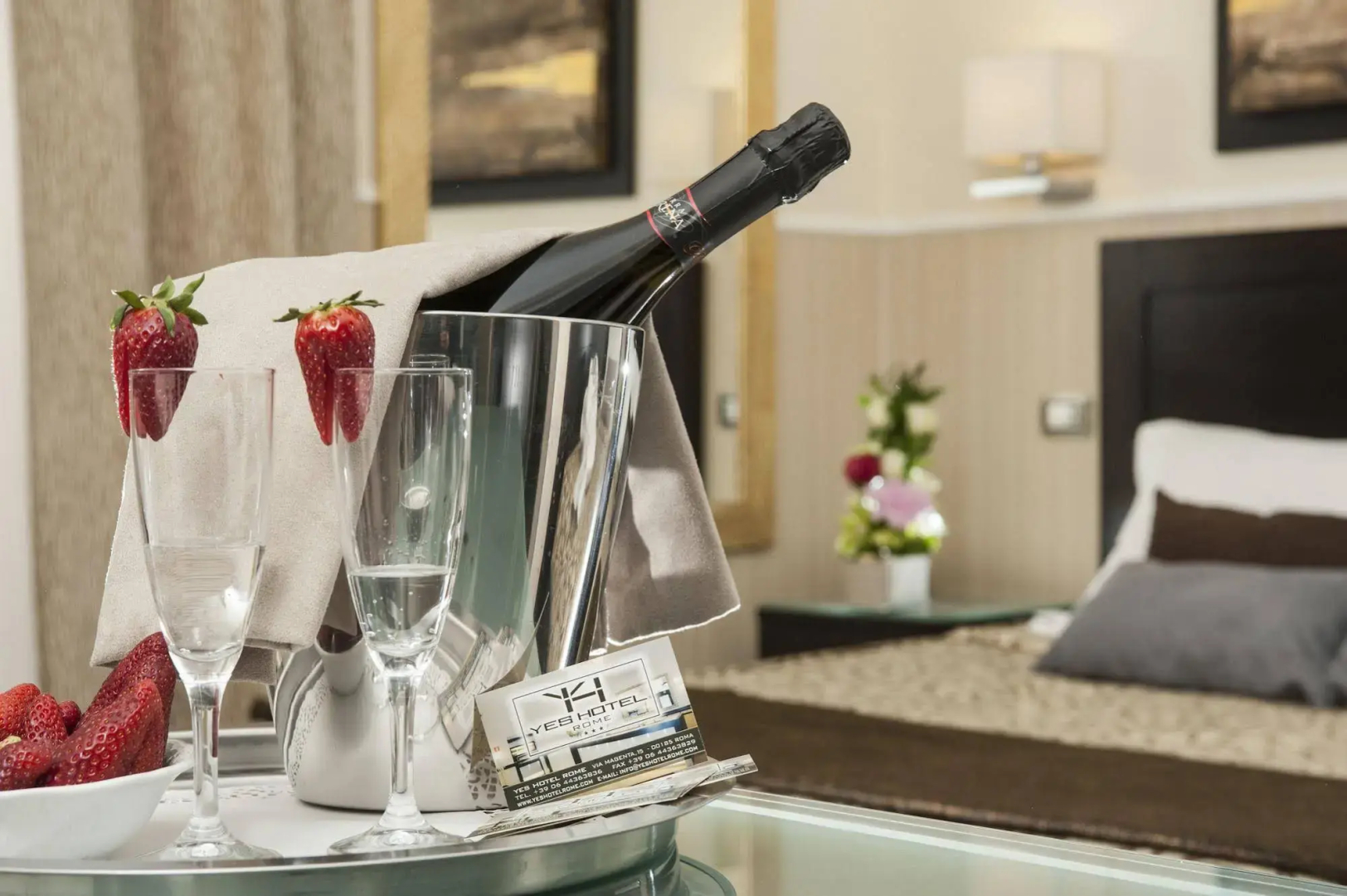 Yes Hotel