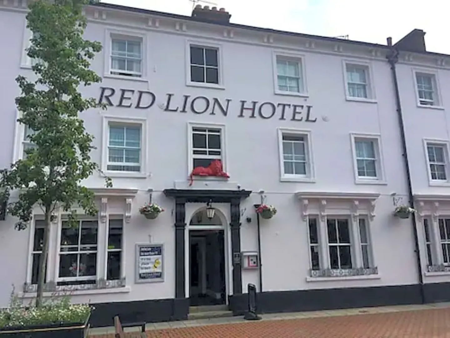 Red Lion Hotel
