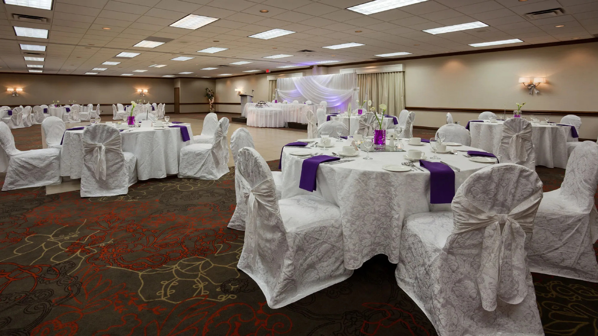 Holiday Inn Burlington Conference Centre by IHG