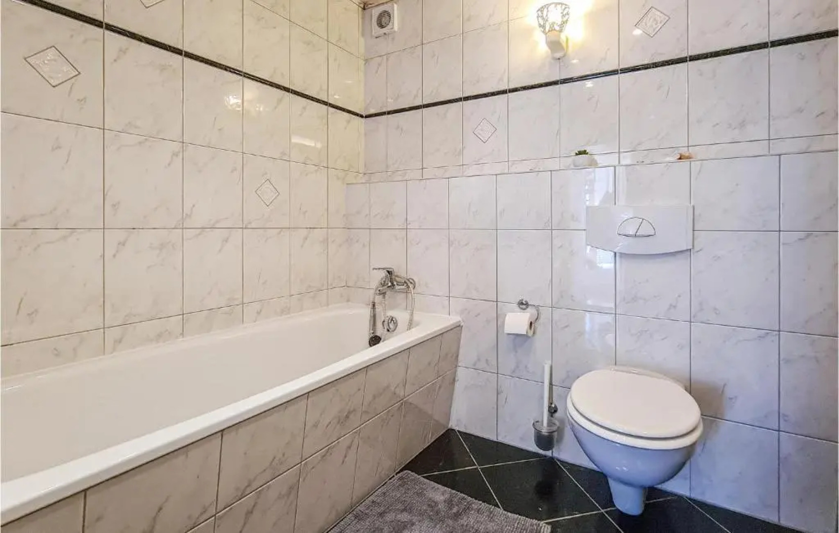 Awesome Home in Kranichfeld With 2 Bedrooms and Wifi