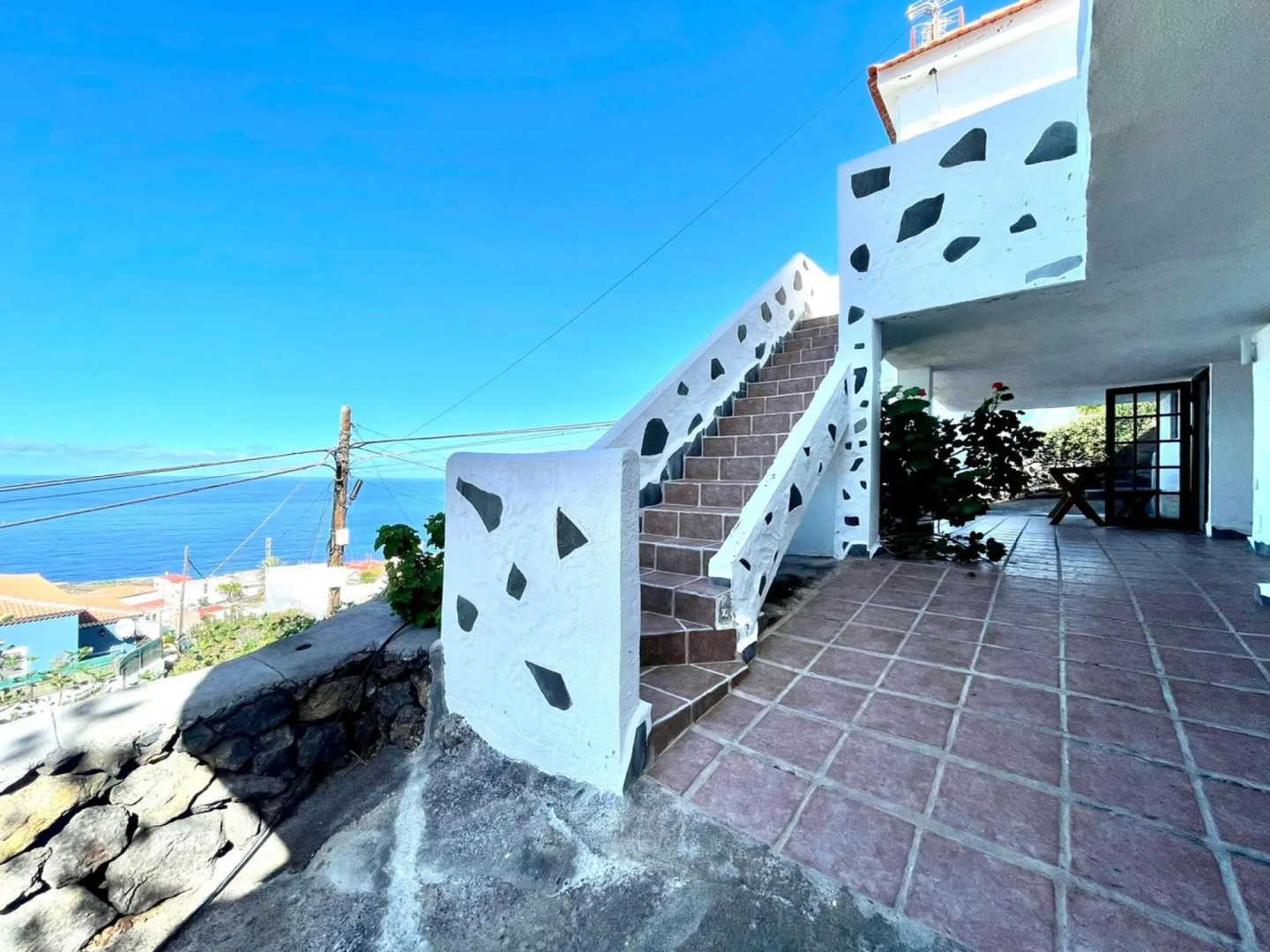 Casa rural con BBQ, Wifi y inolvidable vista a océano, El Hierro