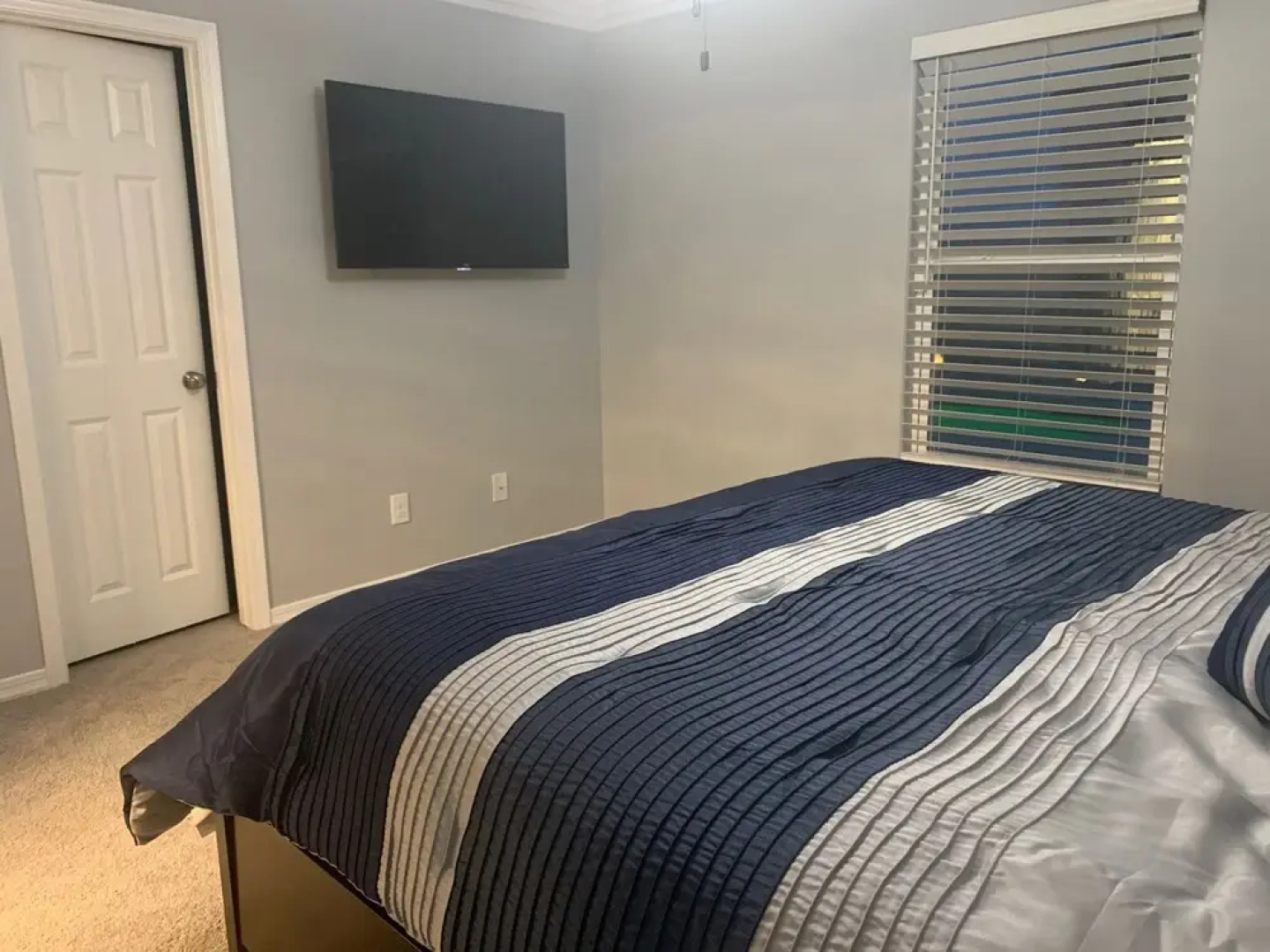 Brand New Bullheadcity Pool Home