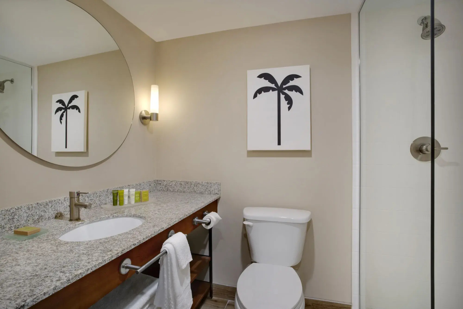 Hotel Dello Fort Lauderdale Airport, Tapestry Collection by Hilton