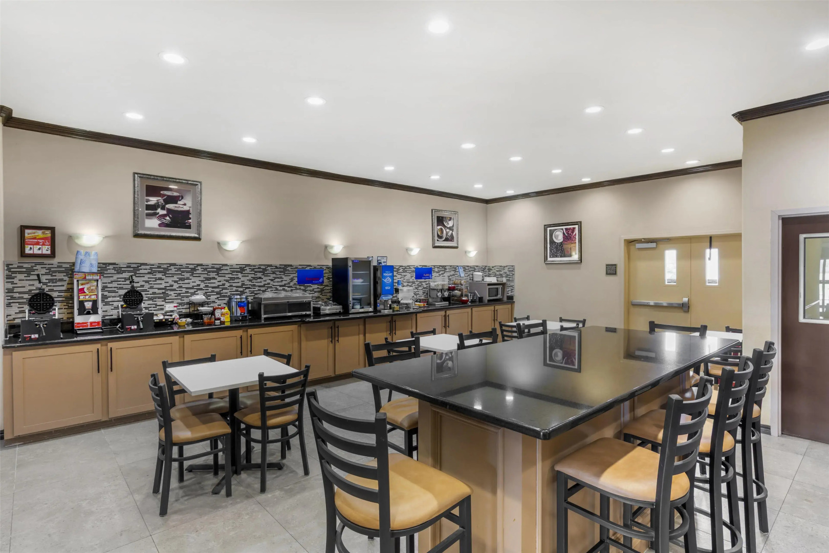 Best Western Red River Inn & Suites