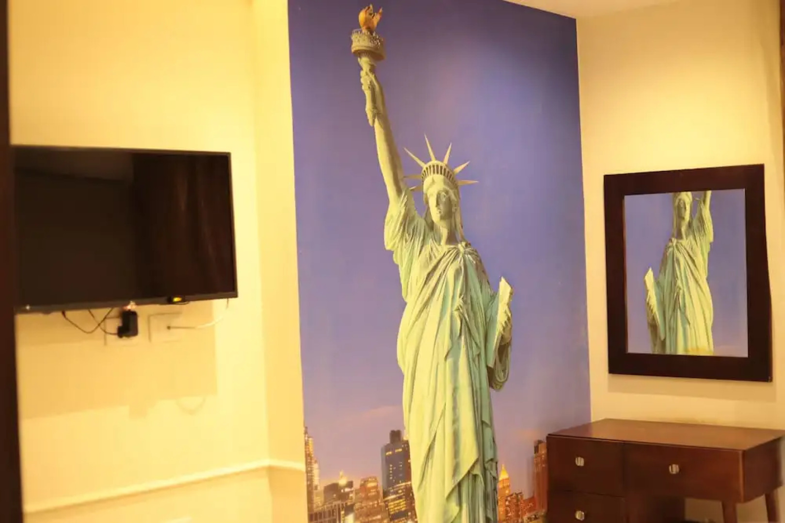 King Khafren View INN