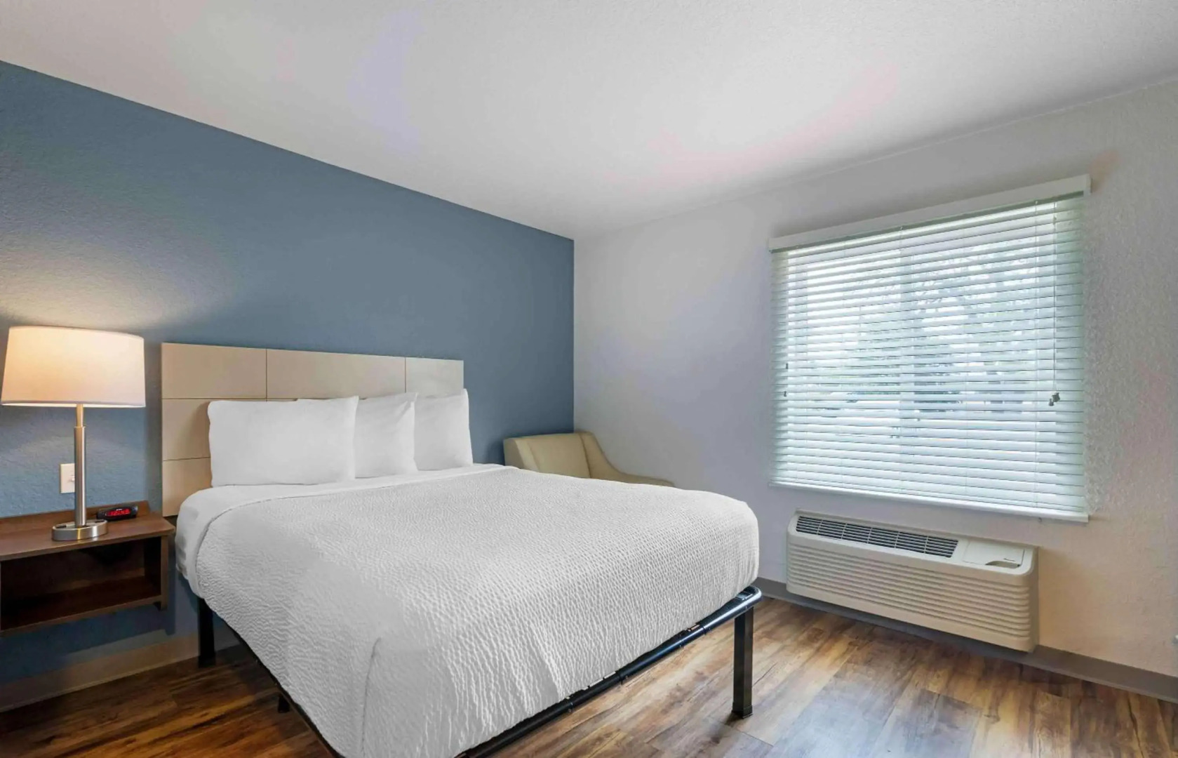 Extended Stay America Select Suites - Tampa - Northeast