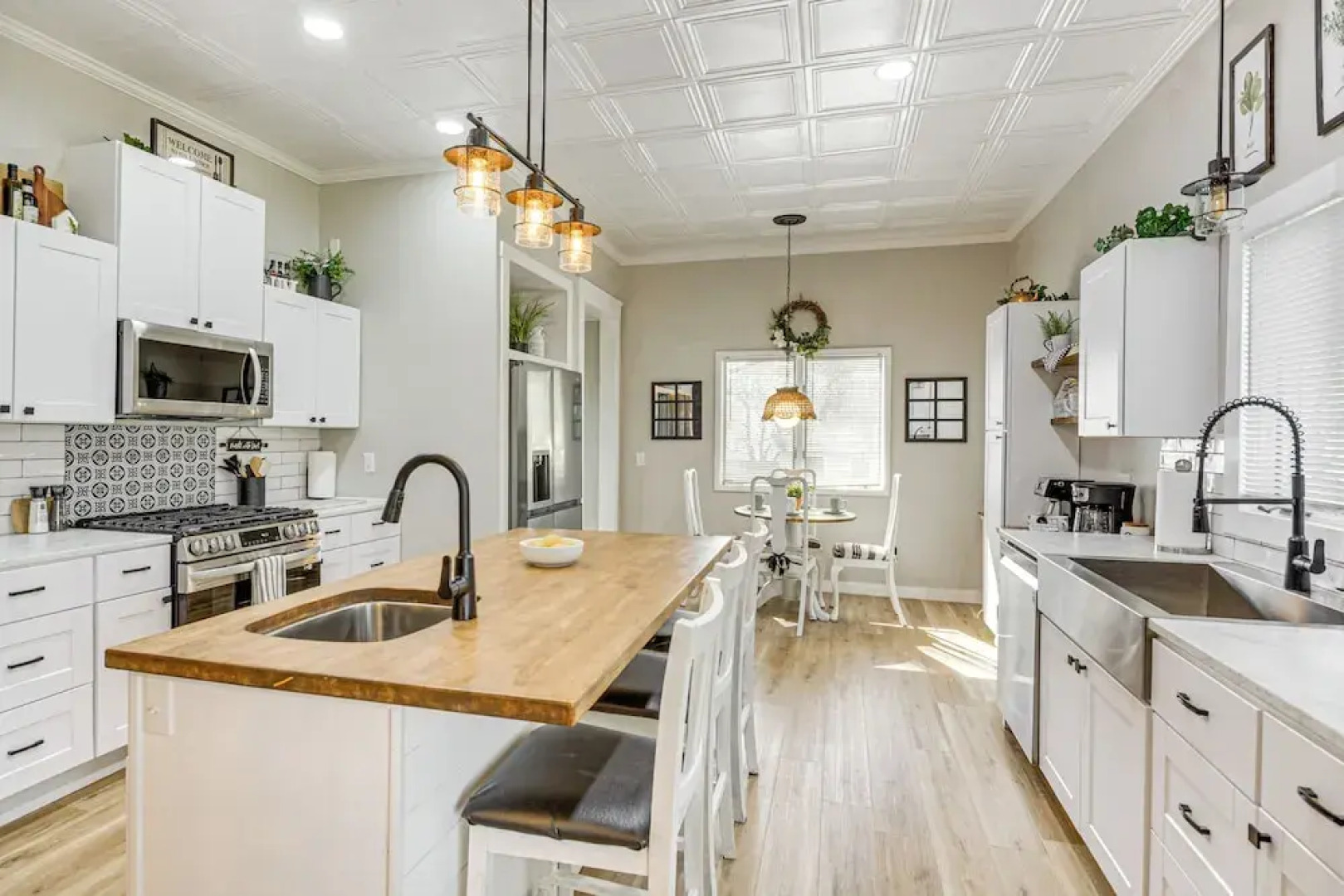 Fire Pit: Pet-friendly Mt Vernon Gem!