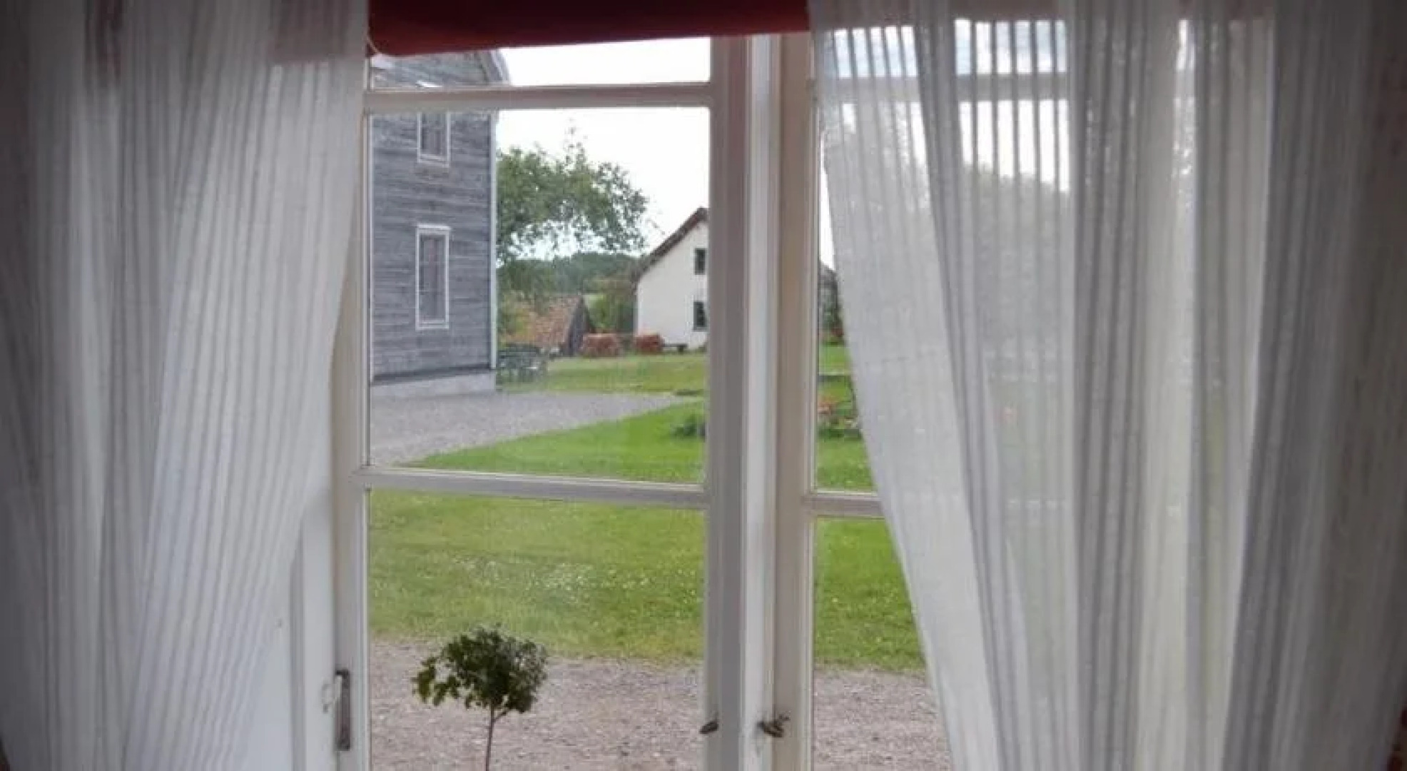 Vänneberga Gård Bed & Breakfast