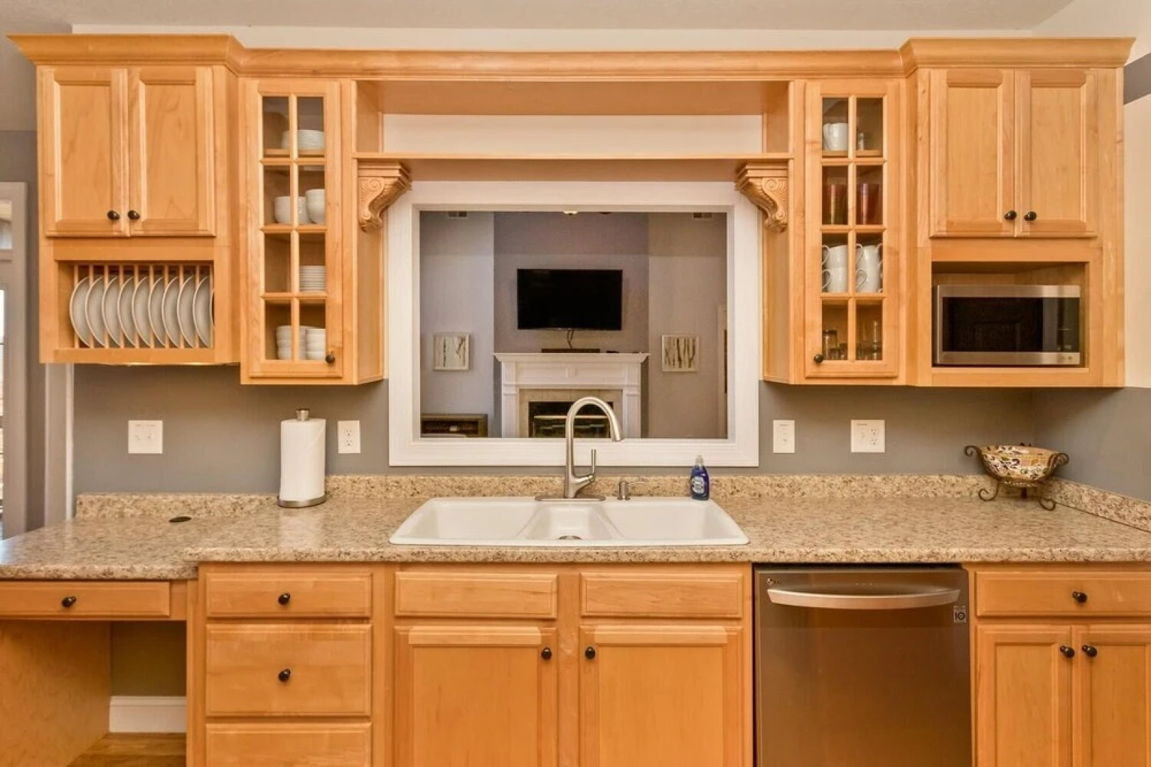 Rumbling Bald Resort Home In Lake Lure - Wifi - Community Beach, Pool, Golf And More 5 Bedroom Home by Sunscape Property Management