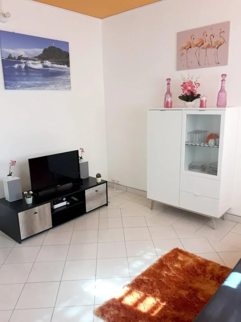 House with One Bedroom in Petit-Bourg, with Wonderful City View, Furnished Terrace And Wifi - 27 Km From the Beach