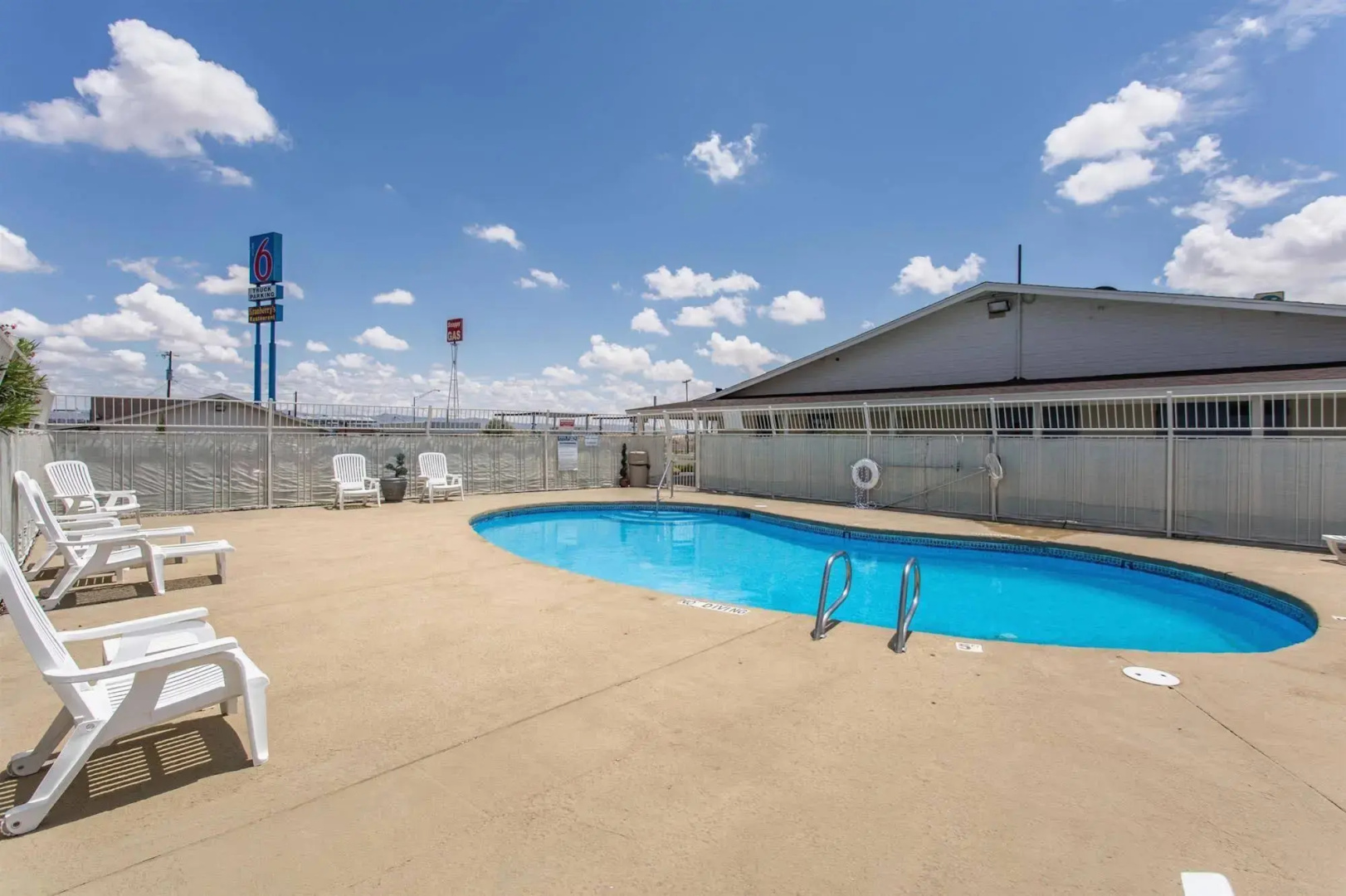 Motel 6 Lordsburg, NM