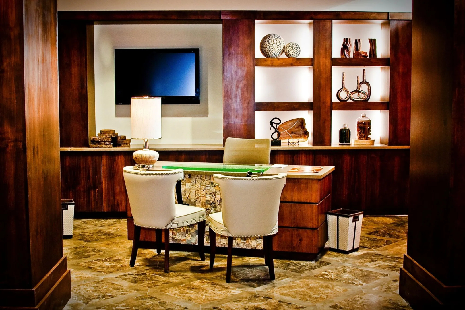 The Oxford Hotel Bend