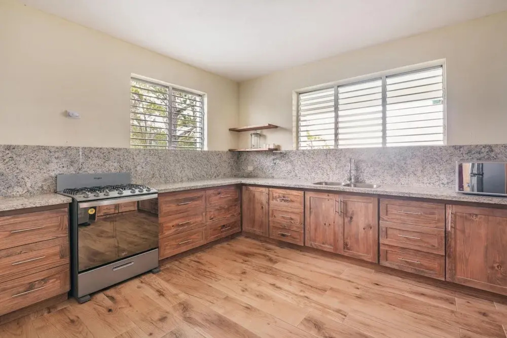 Stunning Villa w Pool Mountain View in Jarabacoa