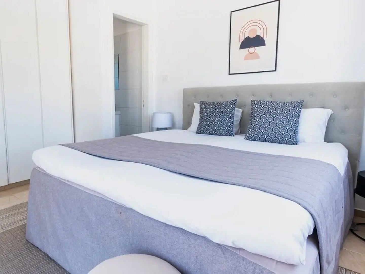 Gorgeous Vacation Apartment With Balcony and Stunning Views 1C All Yours