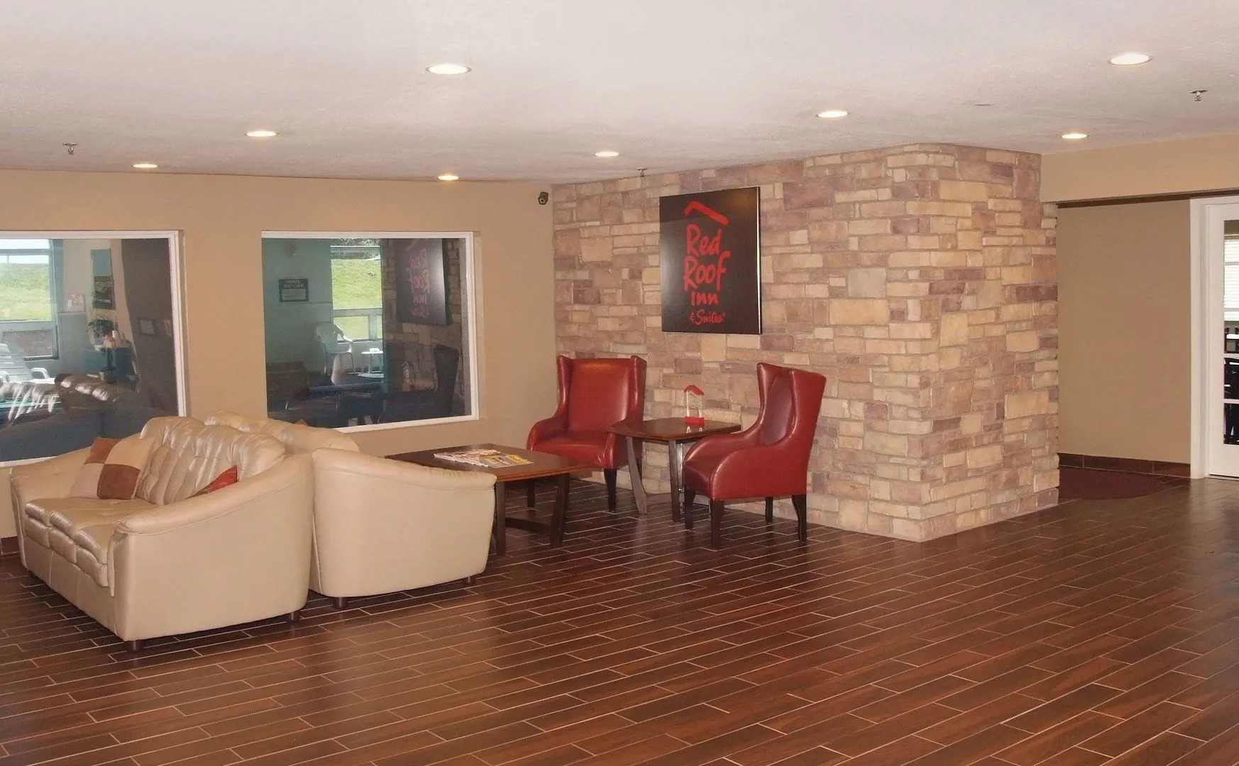 Red Roof Inn Osage Beach - Lake of the Ozarks