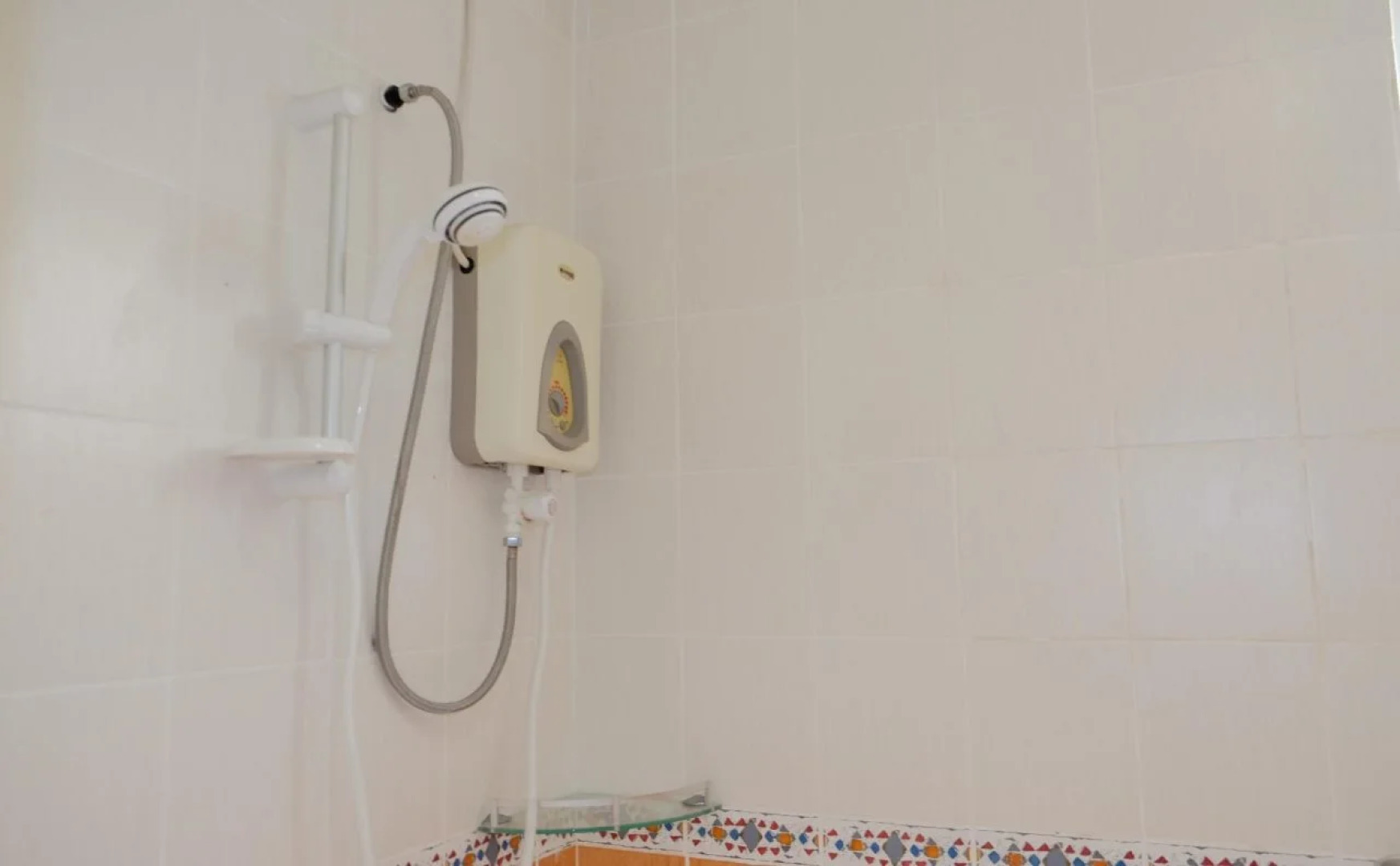 Natol Homestay - Kuching Home Penthouse Airport Road