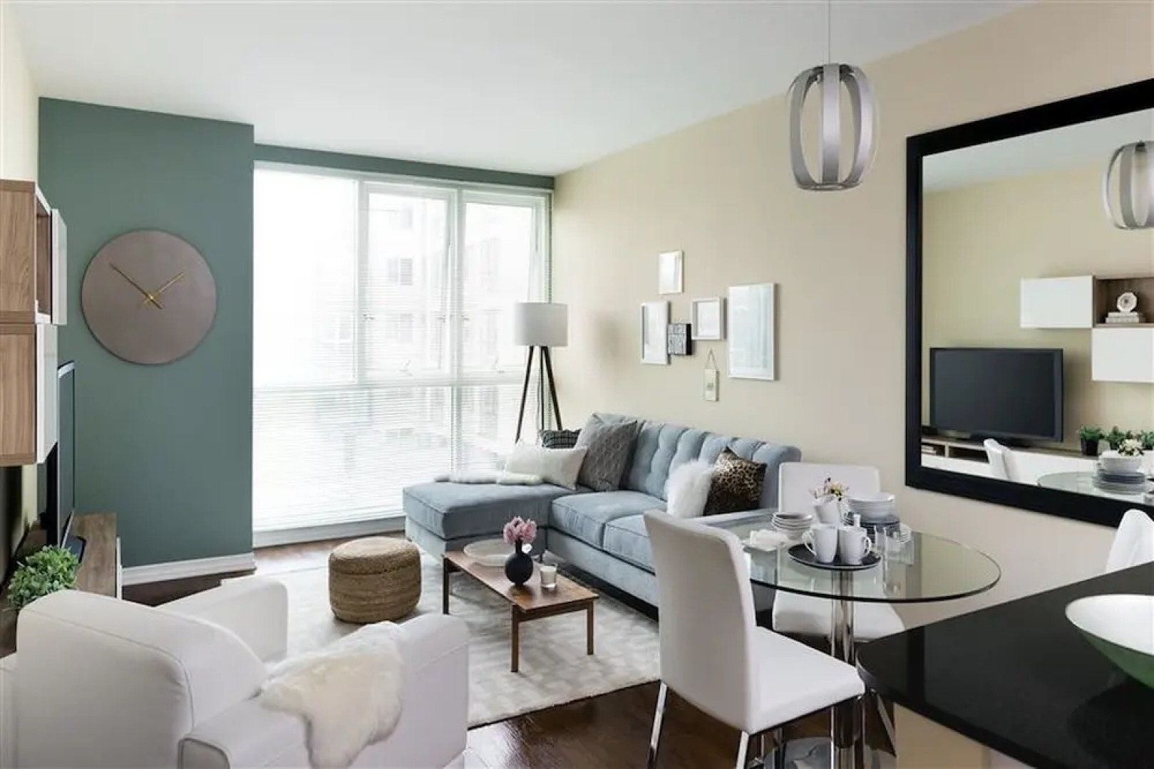 Marina Del Rey Waterfront Apartments