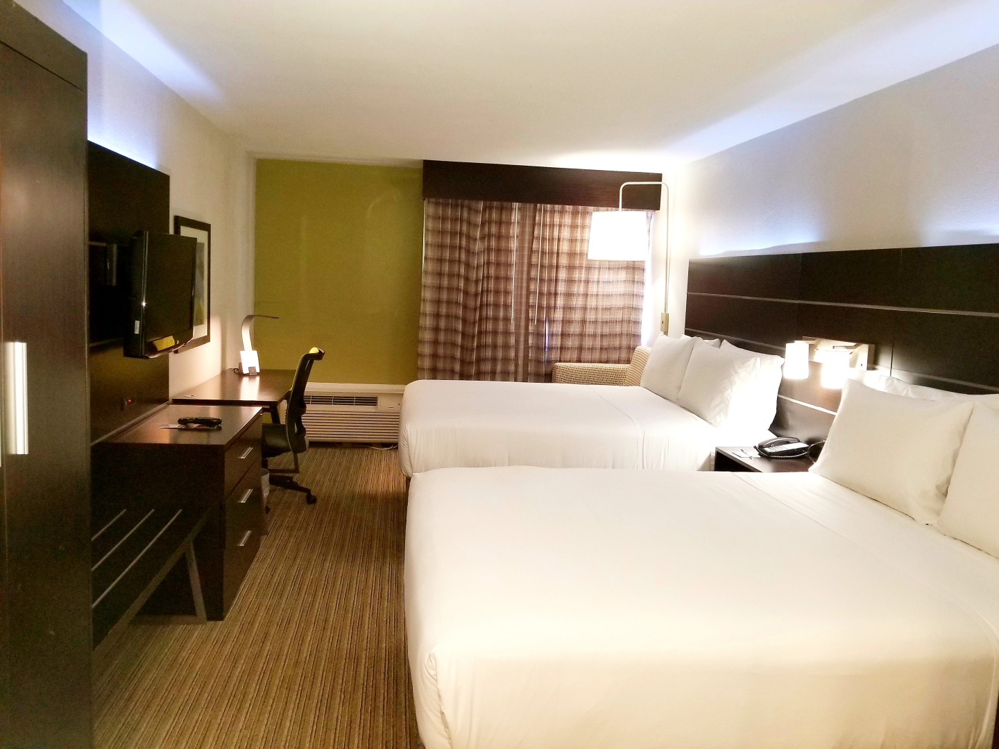 Holiday Inn Express & Suites Miami - Hialeah by IHG