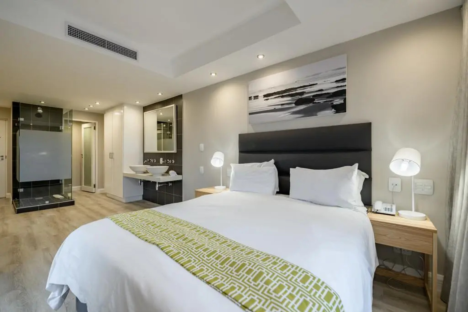 San Lameer Villa Rentals  3515