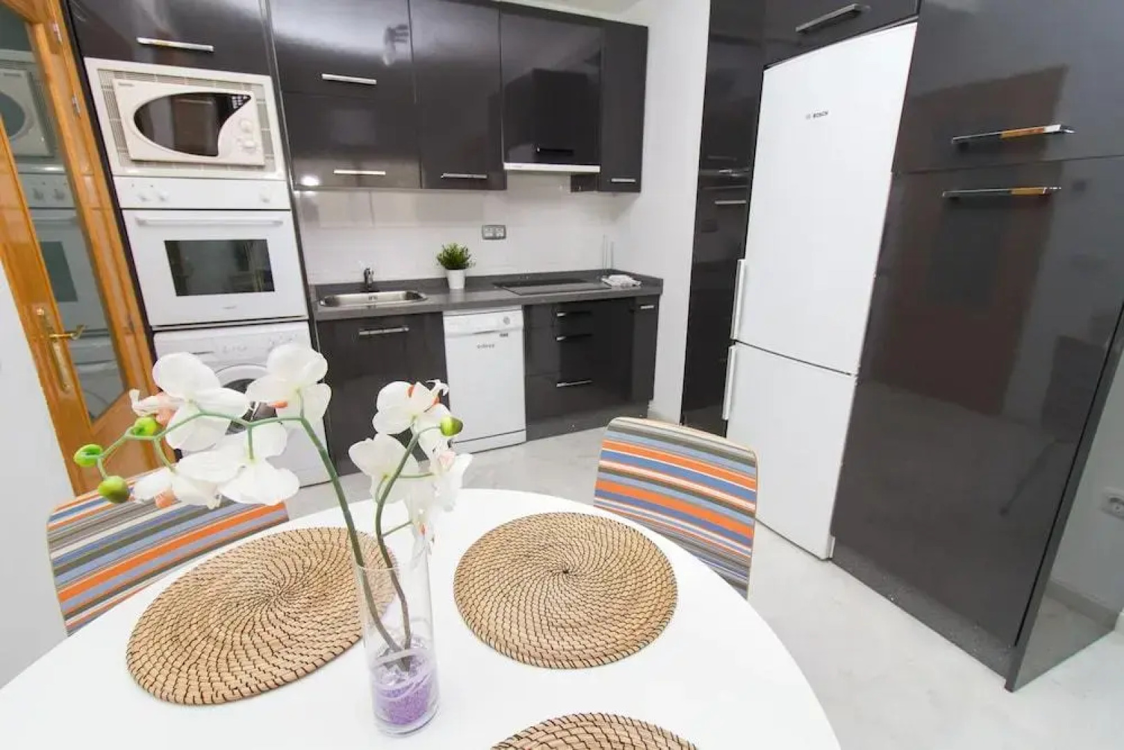 Cool Apartment Carrera de Capuchinos by La Recepcion