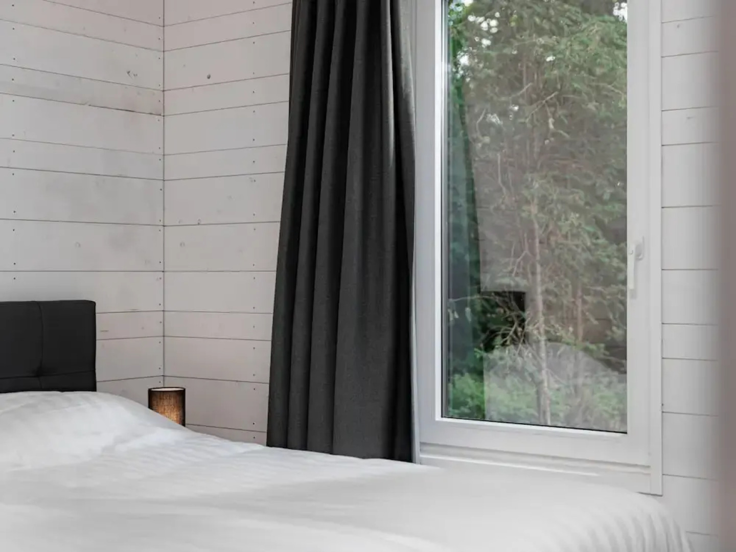 Spacious Villa in Forest Park