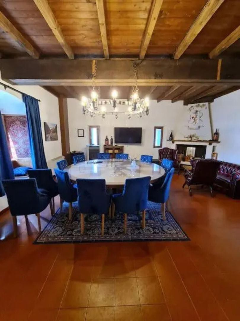 CASTELLO DEL 1100 CON VISTA e JACUZZI IN VALTELLINA