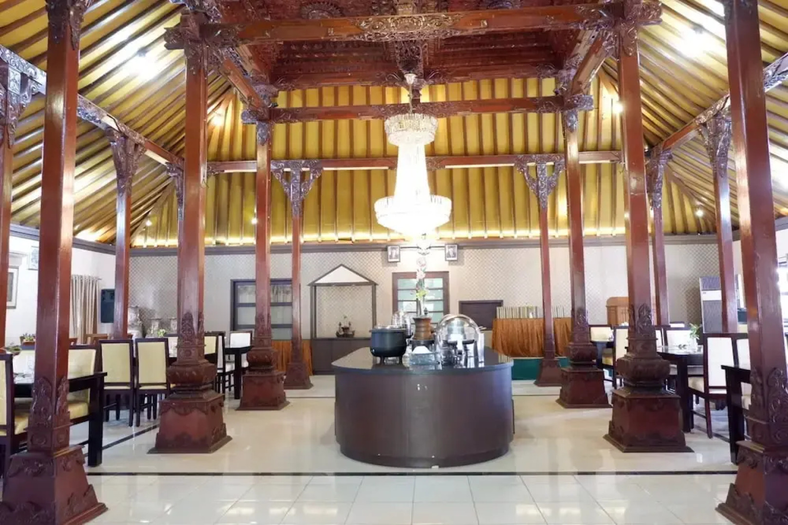 Ataya Hotel by Qinarya