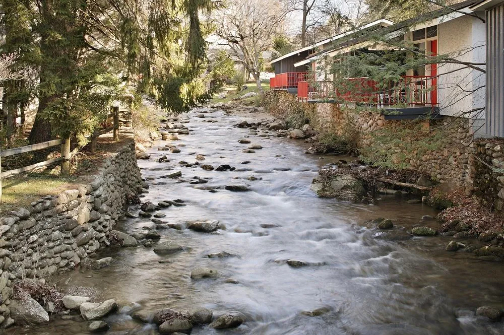 Zoders Inn and Suites