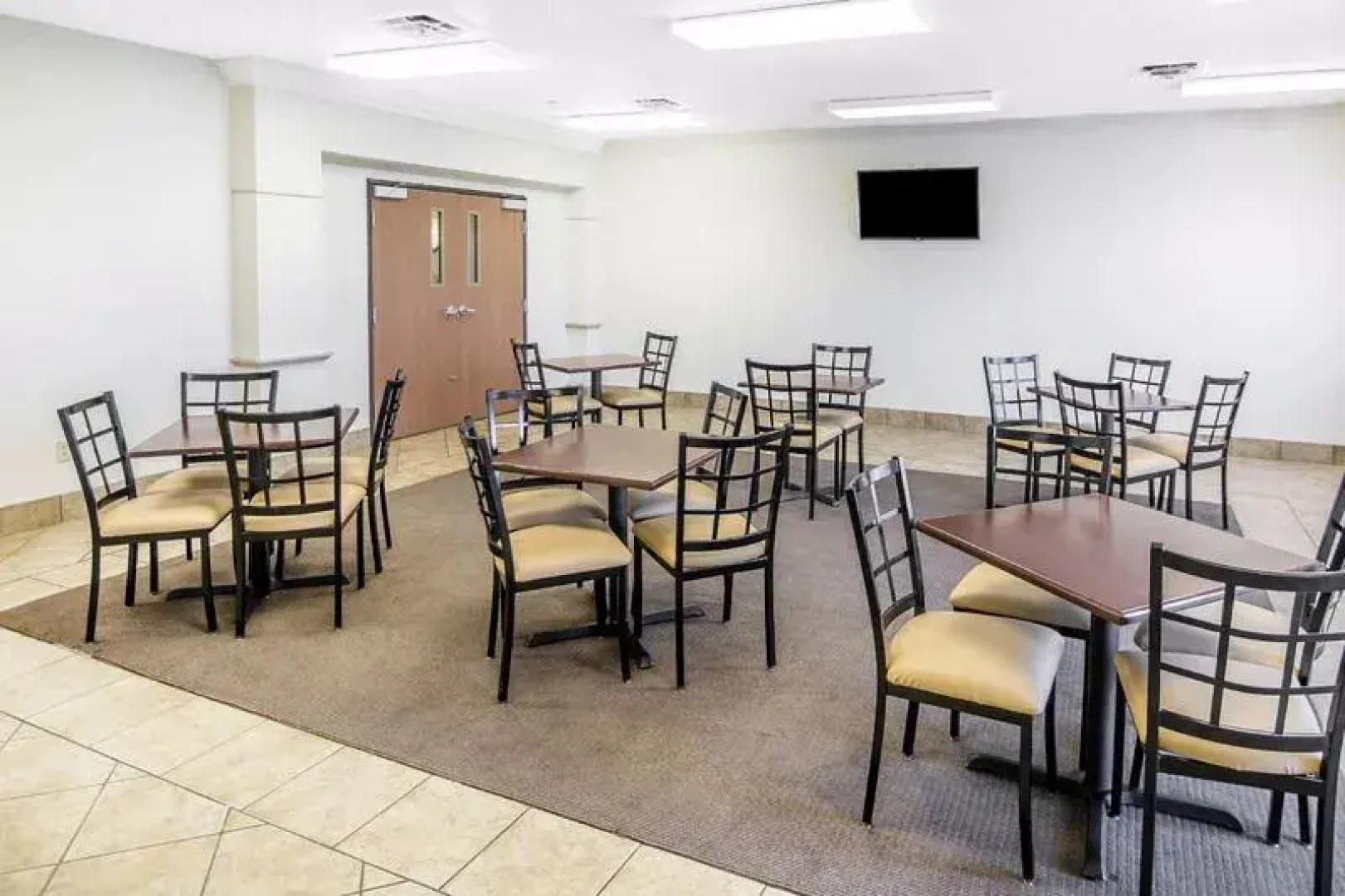 Rodeway Inn & Suites Parsons