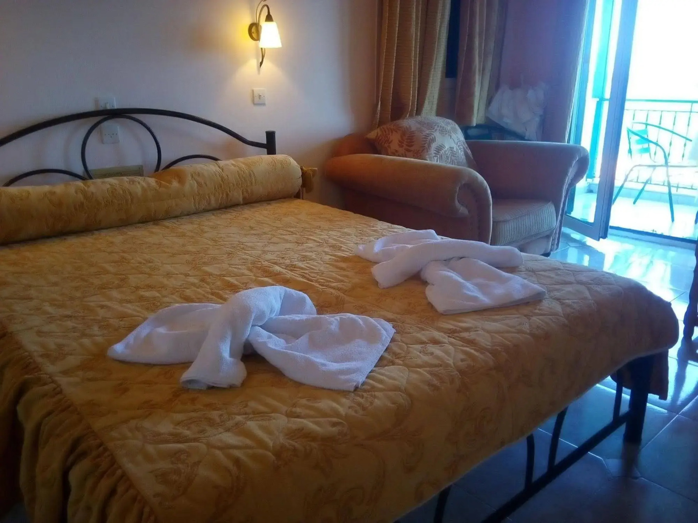 Bella Vista Apartments