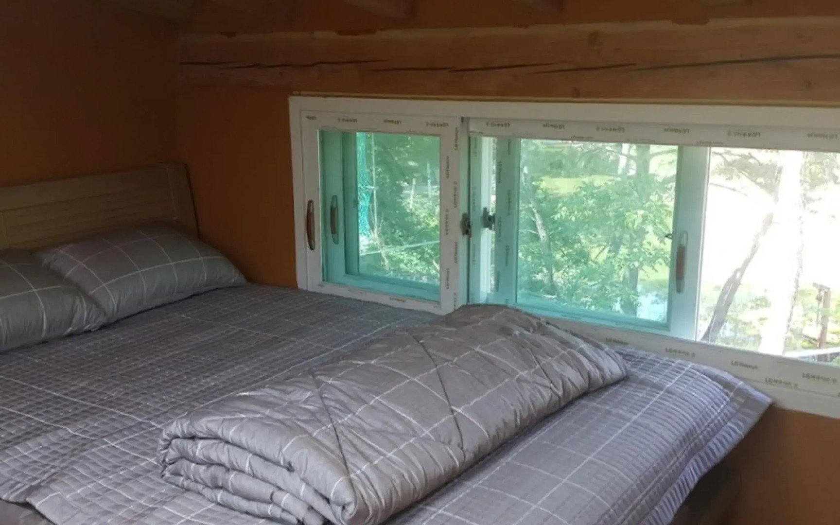 Sangju Yeoyuroun Hwangtojip Pension