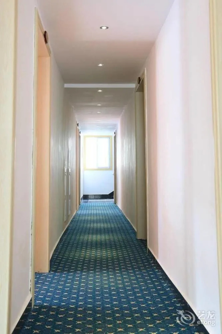 Zhangjiajie Yanran Inn