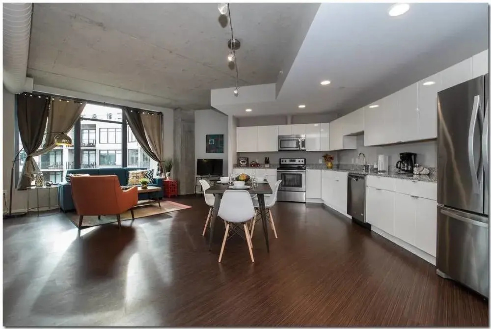 Prime East Bank Corporate Rentals