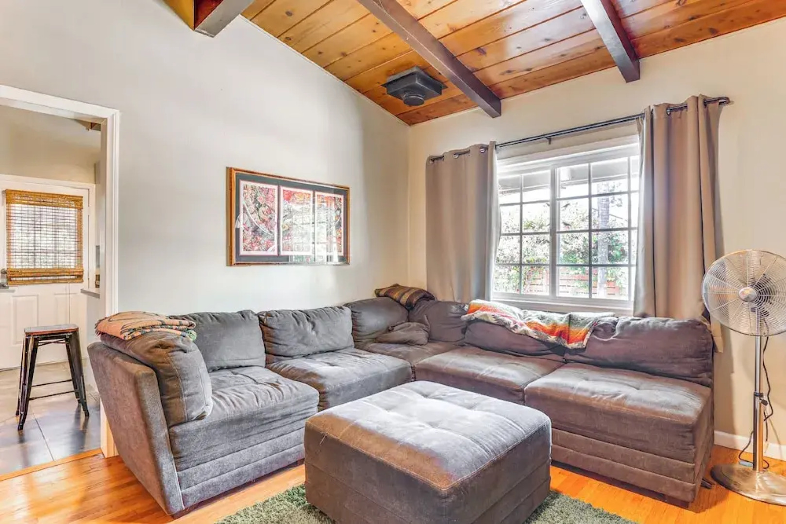 Peaceful Vista House w/ Gas Grill: 1 Mi to Dtwn!