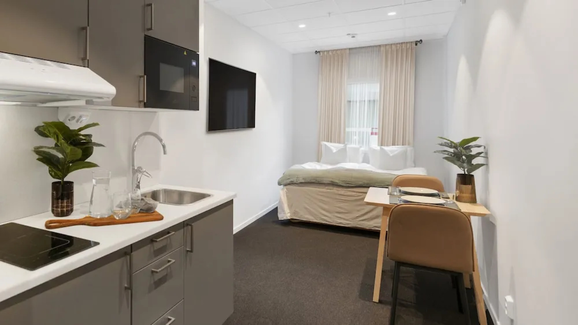 ApartDirect Arlandastad