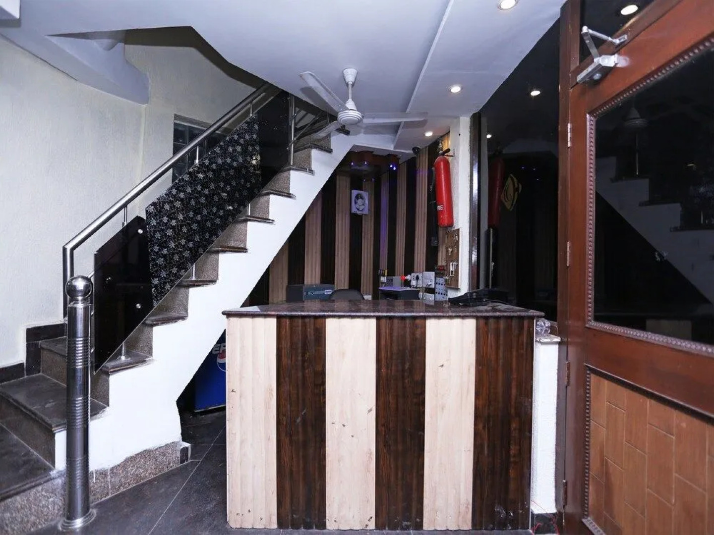 OYO Flagship 14975 City Guest House