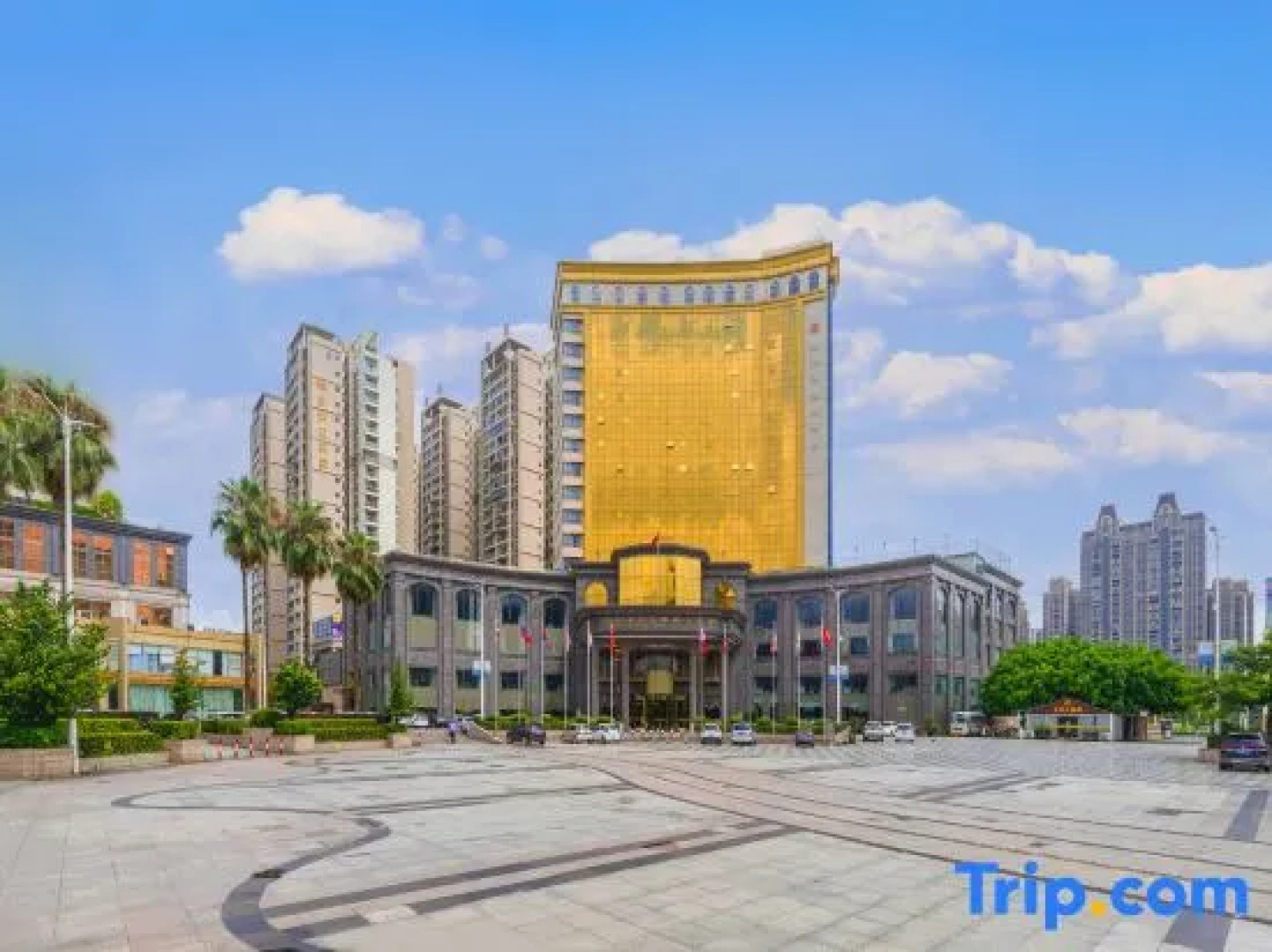 Guigang Wenhua International Hotel (City Government High-speed Railway Station)