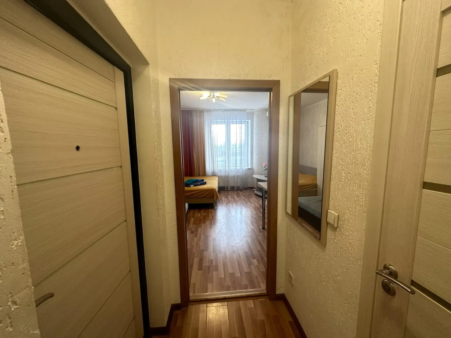 Апартаменты Наш дом на улице 50 лет ВЛКСМ 13 корпус 3