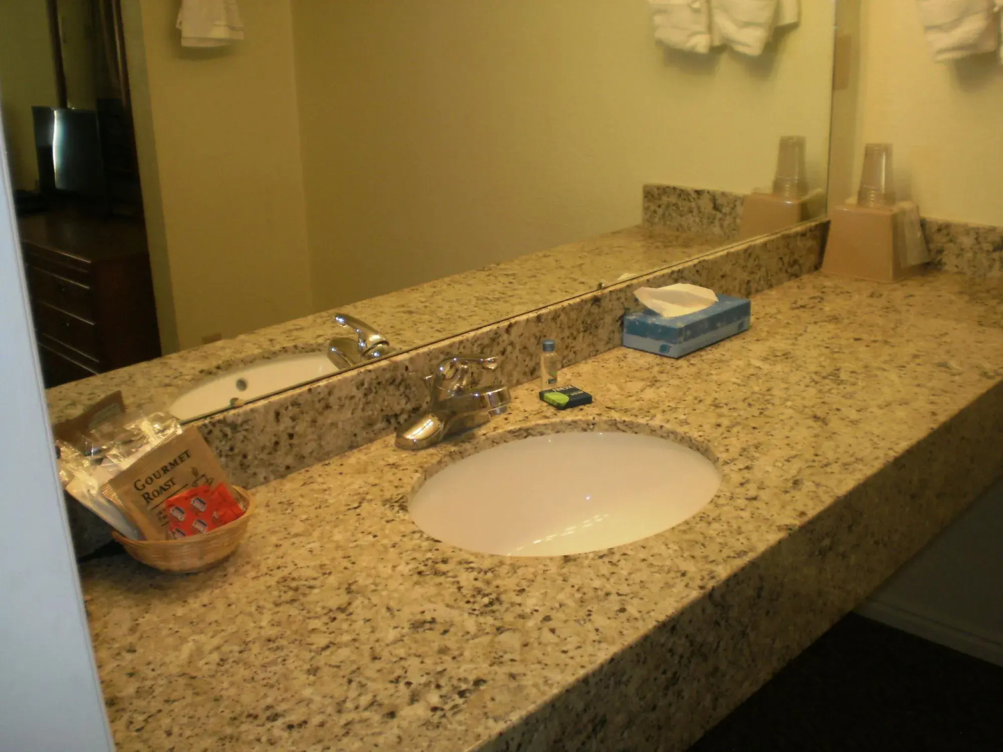 Magnuson Hotel Park Vue