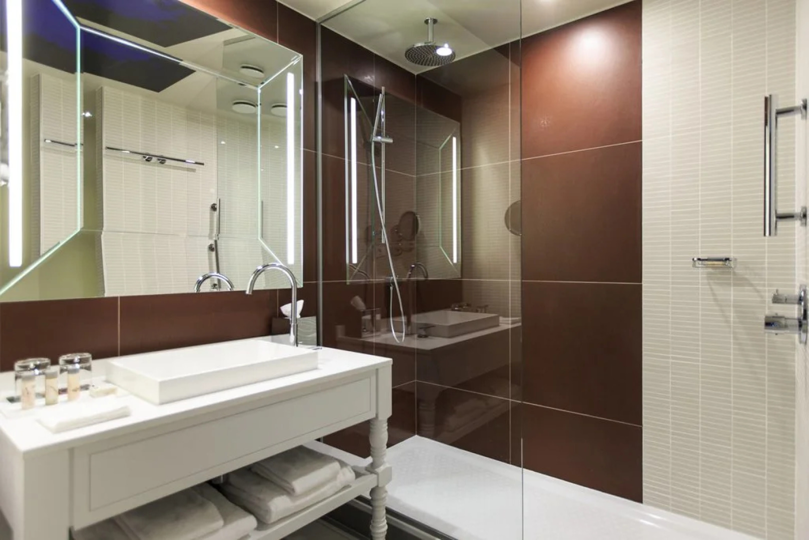 Renaissance Paris Hippodrome De St. Cloud Hotel