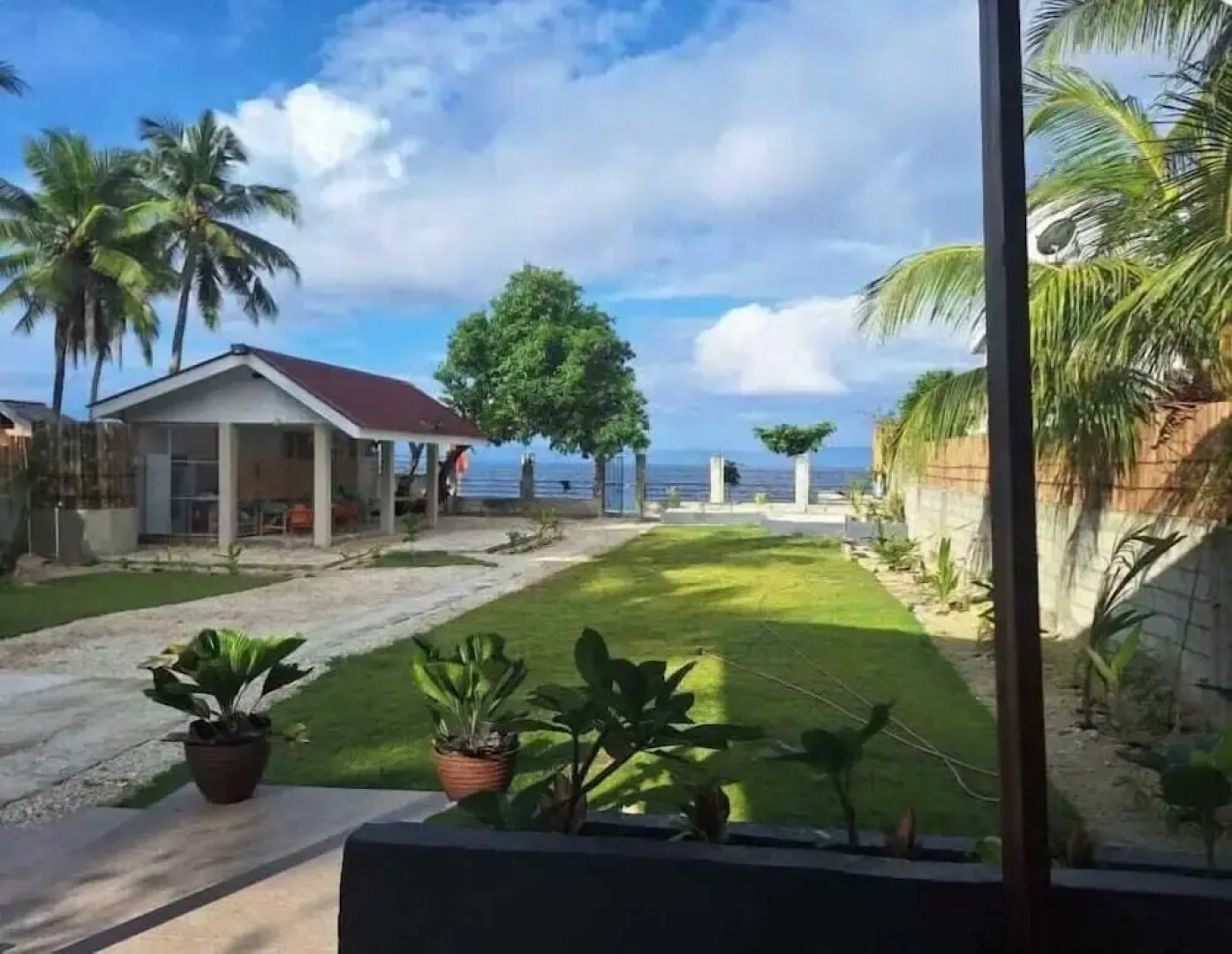 Fins Pacific Coral Bay by Hiverooms