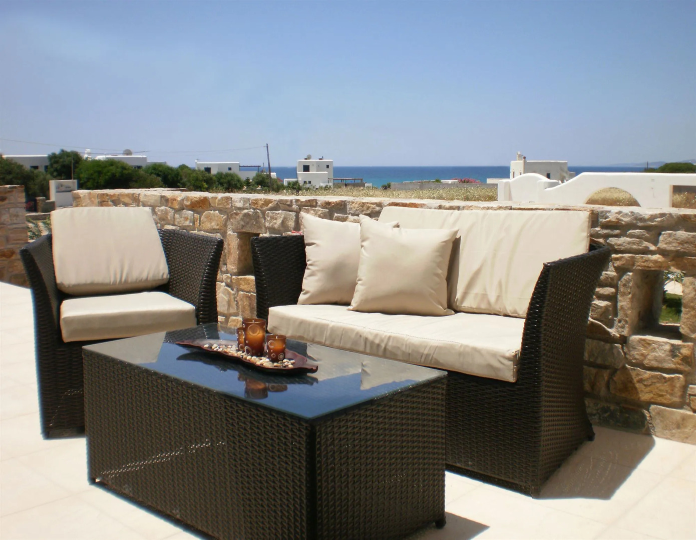 Dolphin Kastraki Studios