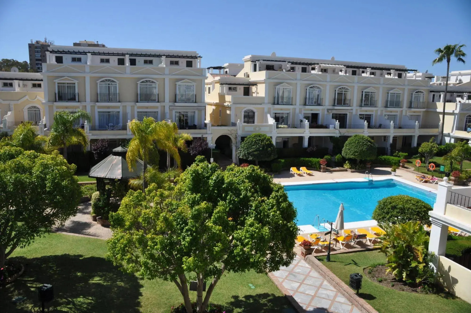 Aloha Gardens by Vacation Care