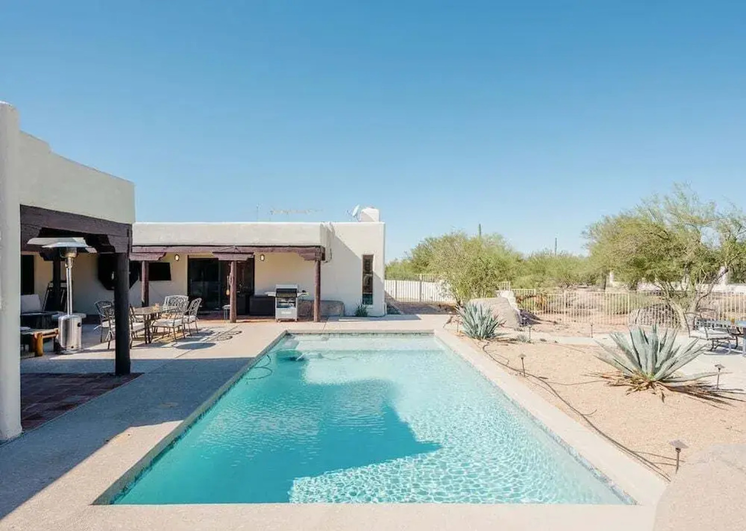 Bed Rock Desert -pool Heat Available - Spring Break