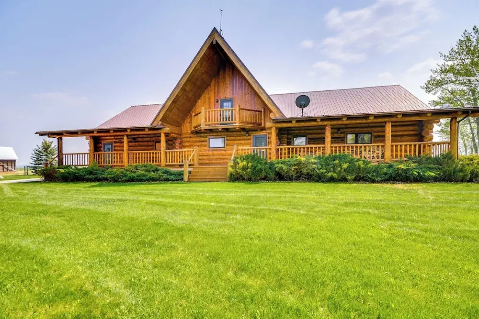 Roberts A-frame Log Cabin Near Red Lodge Mountain!