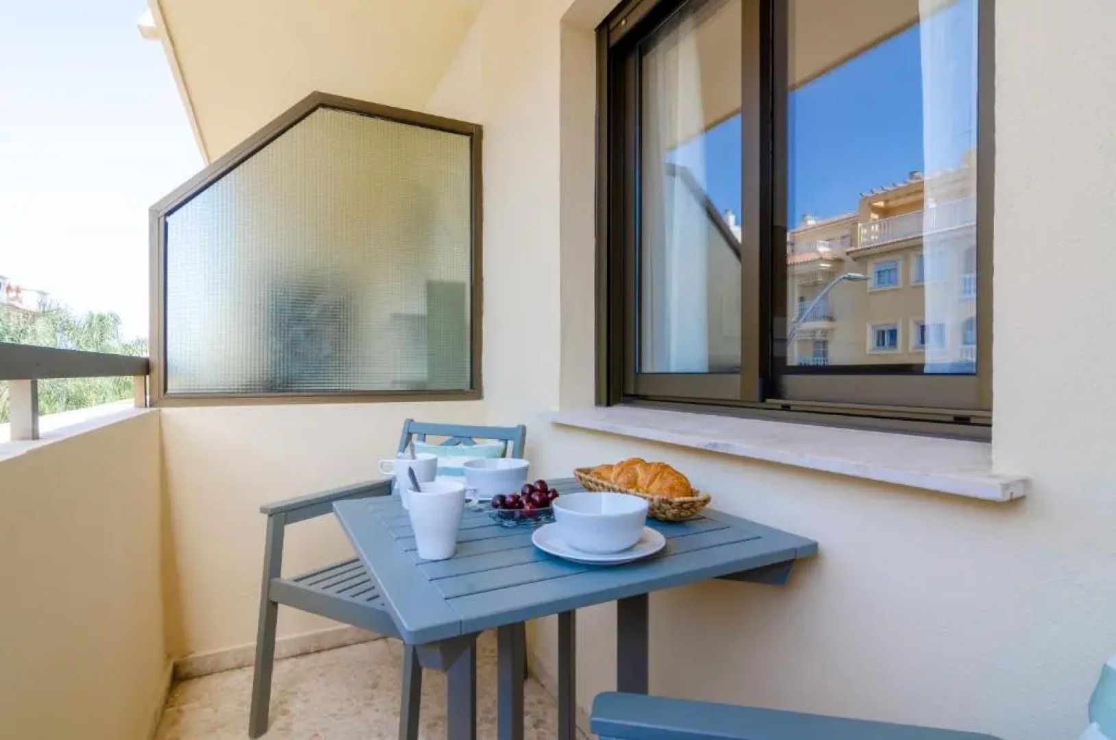 Del Parque Flats Candelaria Rincon